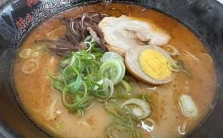 「味千ラーメン」でランチ